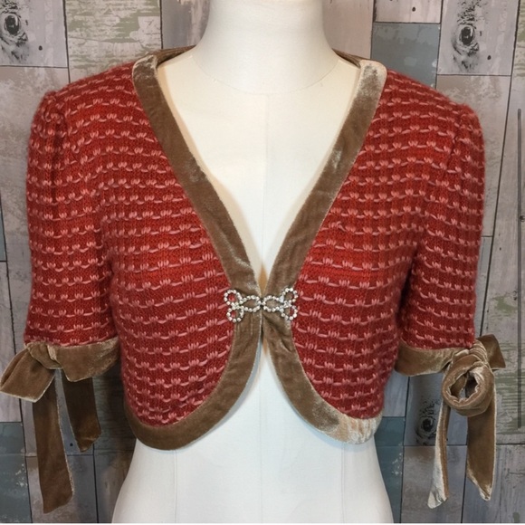 T Bleu Shrug - Picture 3 of 4